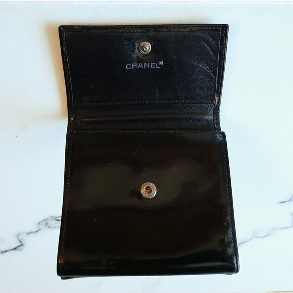 Chanel Patent Leather Black Trifold Compact Wallet - Picture 10 of 14